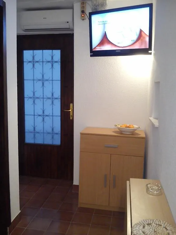 Apartment Gabre 特罗吉尔 克罗地亚